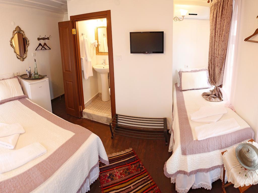 Marjolaine Hotel Ayvalı الغرفة الصورة
